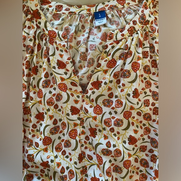 *2 for $15* New LS floral blouse L - Picture 2 of 2